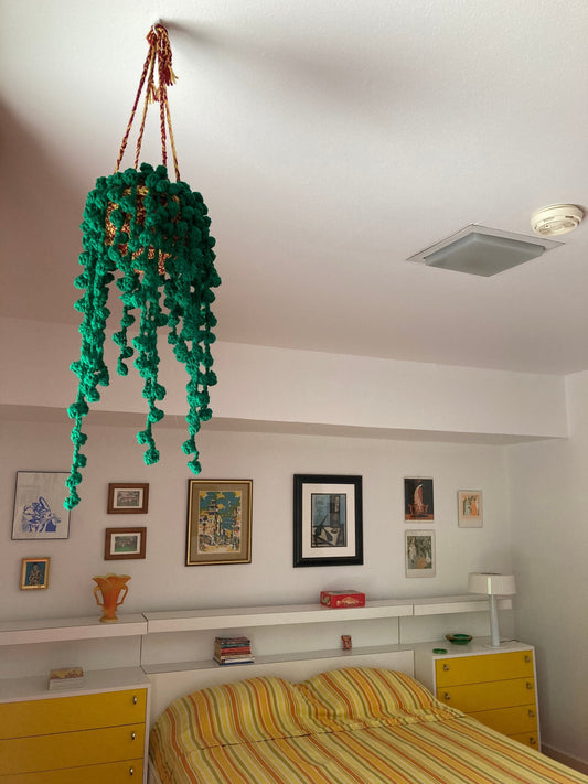 Crochet String of Pearls